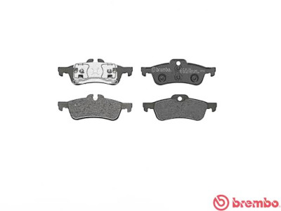 Jogo de 4 pastilhas de freio BREMBO P 06 032