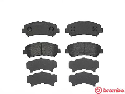 Jogo de 4 pastilhas de freio BREMBO P 79 028