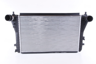 Refrigerador de ar de admissão NISSENS 96568