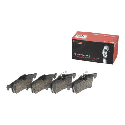 Jogo de 4 pastilhas de freio BREMBO P 85 072