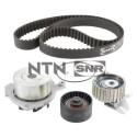 Bomba de água + kit de correia dentada KDP458410 SNR